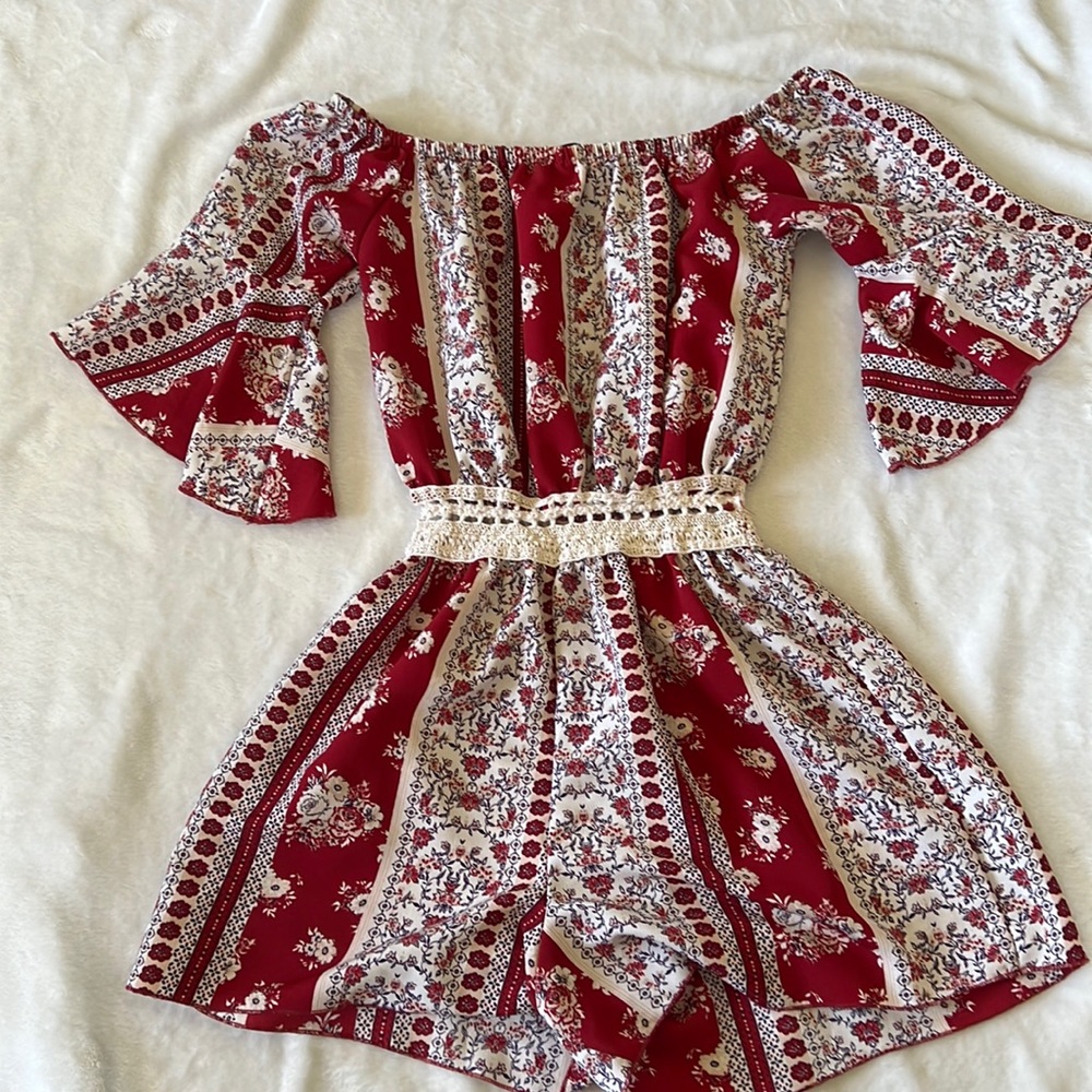 Flower red romper